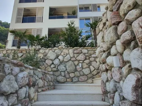 Prodaja, jednosoban stan, 44m², Rafailovići, Budva - image 12