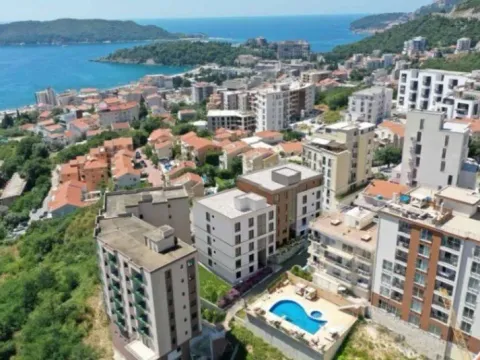 Sale, two bedroom apartment, 61m², Bečići, Budva - image 2