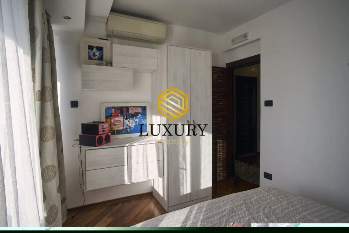 Prodaja, jednosoban stan, 90m², Kod Big Fashion-a, Podgorica