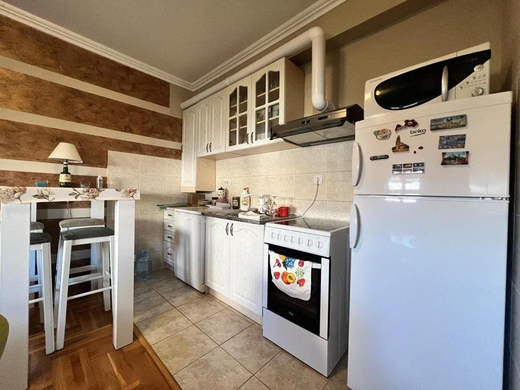 Izdavanje, dvosoban stan, 55m², Podgorica, Crna Gora