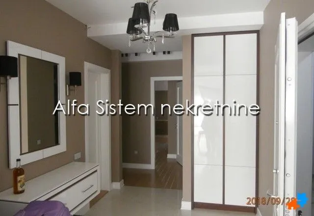 Rent, four bedroom apartment, 180m², Vračar Hram, Vračar Sve Podlokacije