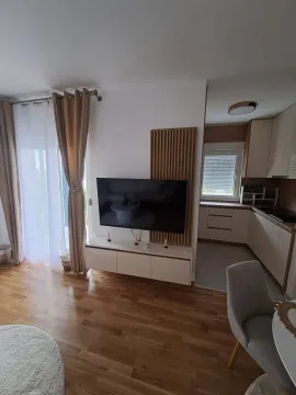 Prodaja, jednosoban stan, 47m², Zabjelo, Podgorica - image 2