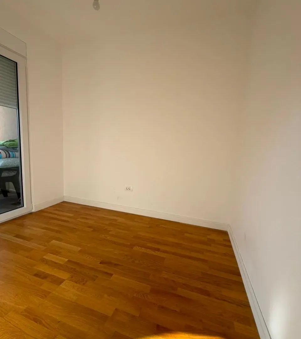 Prodaja, jednosoban stan, 35m², Centar, Bar