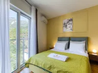 Izdavanje, dvosoban stan, 80m², Bečići, Budva - image 9