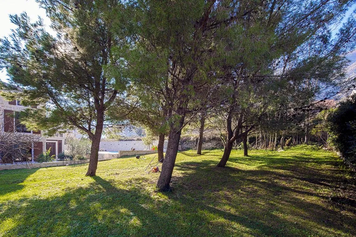 Prodaja, kuća, 497m², Prčanj, Kotor