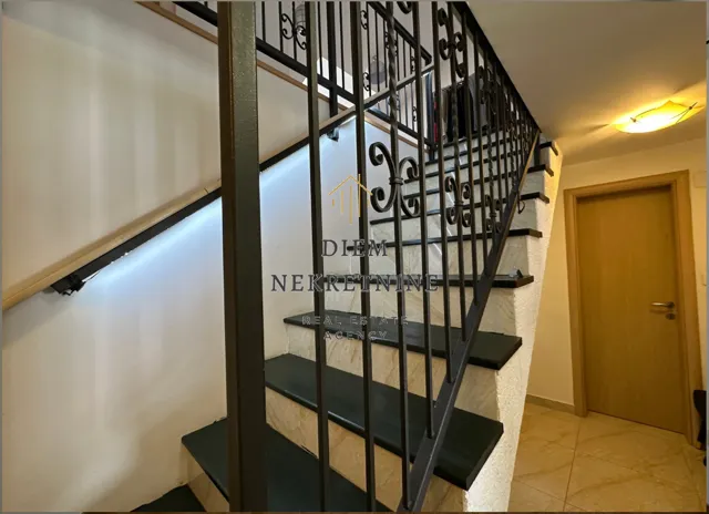 Rent, four bedroom apartment, 136m², Zabjelo, Podgorica