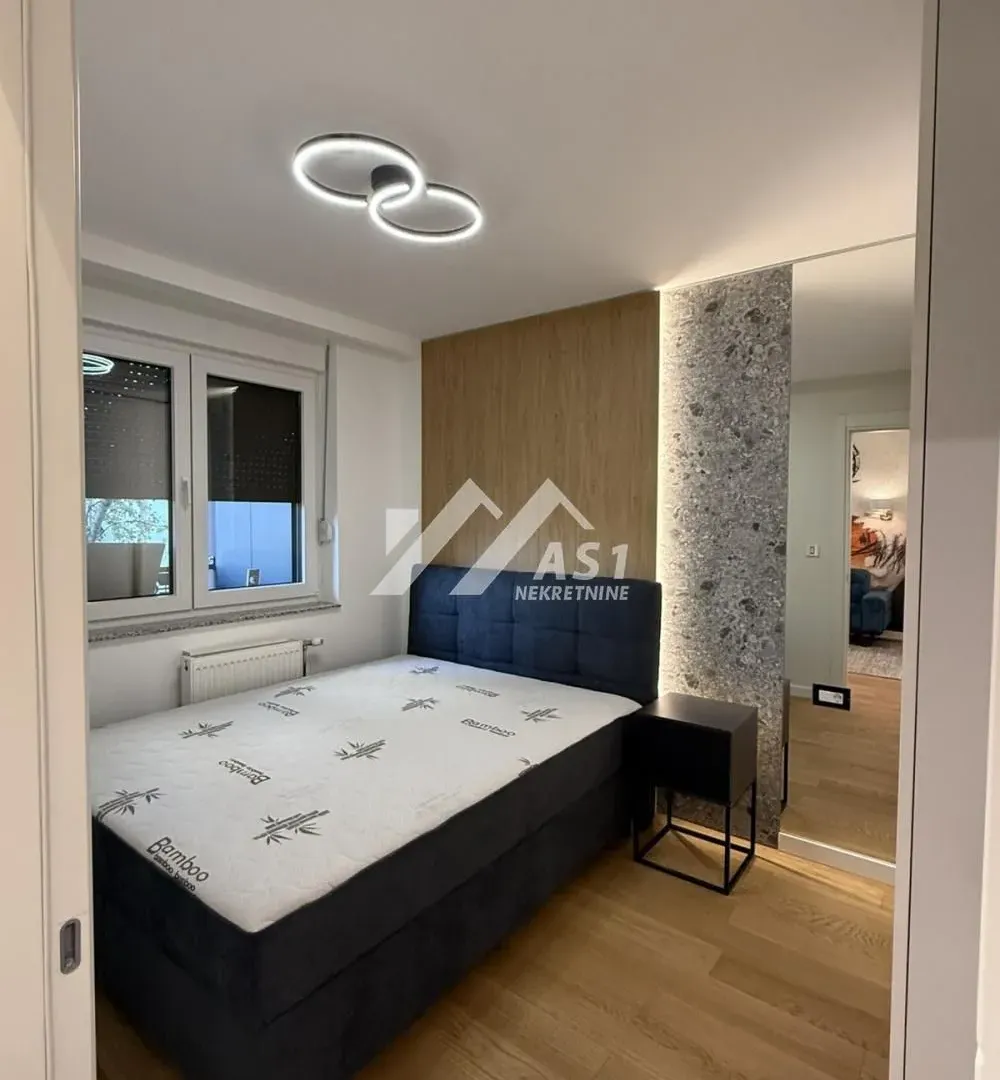 Izdavanje, dvosoban stan, 40m², Sajam, Novi Sad Sve Podlokacije