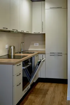 Rent, two bedroom apartment, 58m², Bečići, Budva - image 6