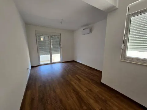 Sale, one bedroom apartment, 48m², Babin Do, Budva - image 5