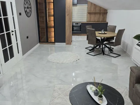 Izdavanje, dvosoban stan, 110m², Zagorič, Podgorica - image 8