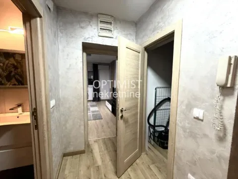 Izdavanje, jednosoban stan, 33m², Skadarlija, Beograd - image 8