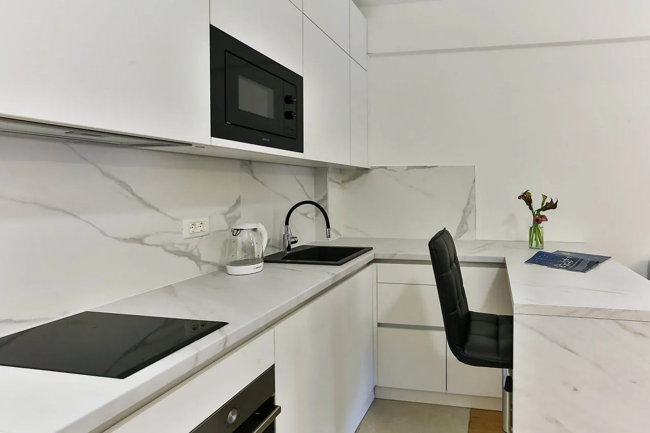 Prodaja, garsonjera, 29m², Centar, Budva
