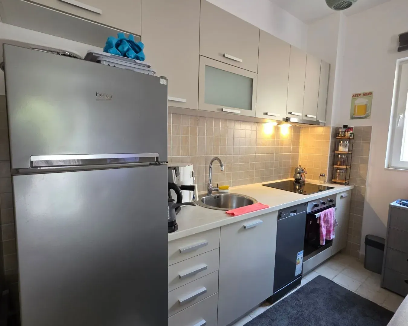 Rent, one bedroom apartment, 47m², Bečići, Budva
