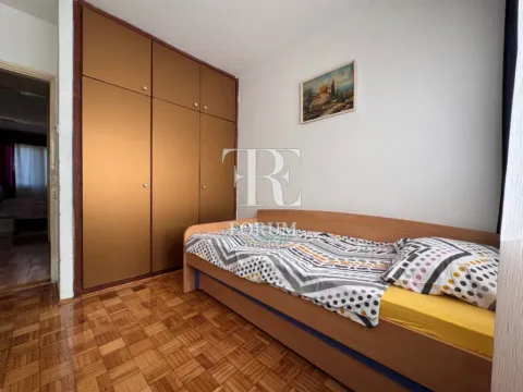 Izdavanje, dvosoban stan, 75m², Pobrežje, Podgorica - image 10