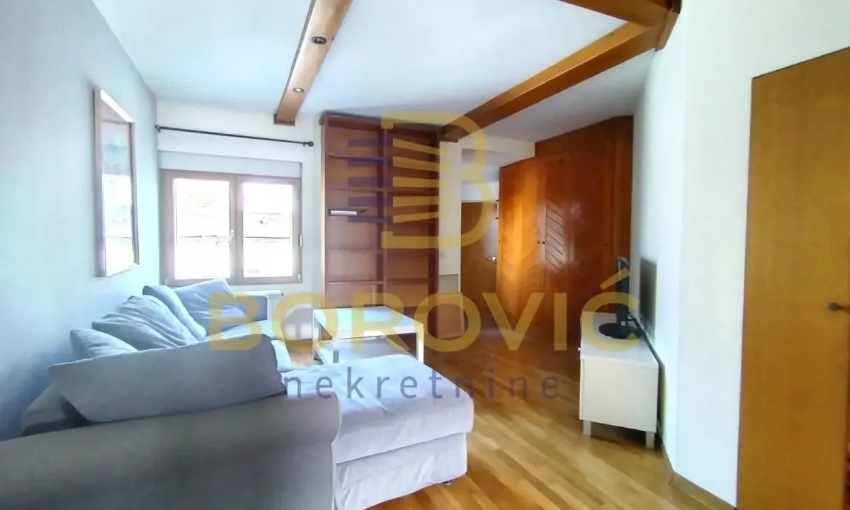 Prodaja, trosoban stan, 78m², Stari Grad, Beograd