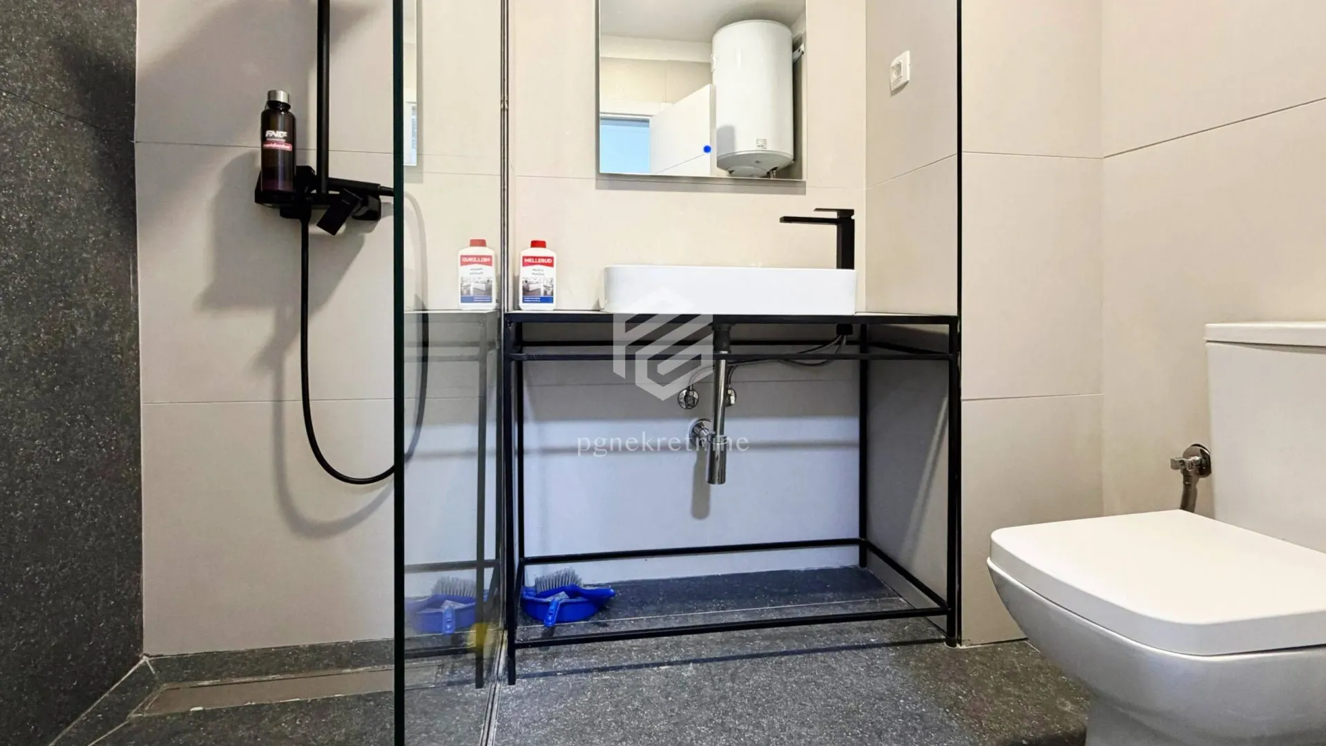 Rent, one bedroom apartment, 58m², Momišići, Podgorica