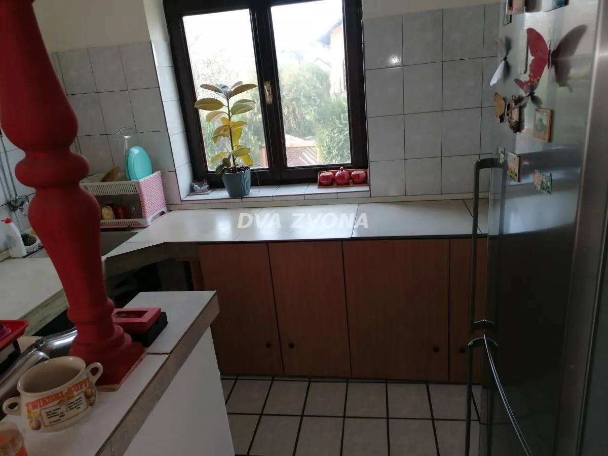 Prodaja, kuća, 350m², Kula, Srbija