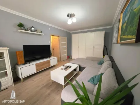 Prodaja, jednosoban stan, 49m², Stari Merkator, Novi Beograd Sve Podlokacije - image 2