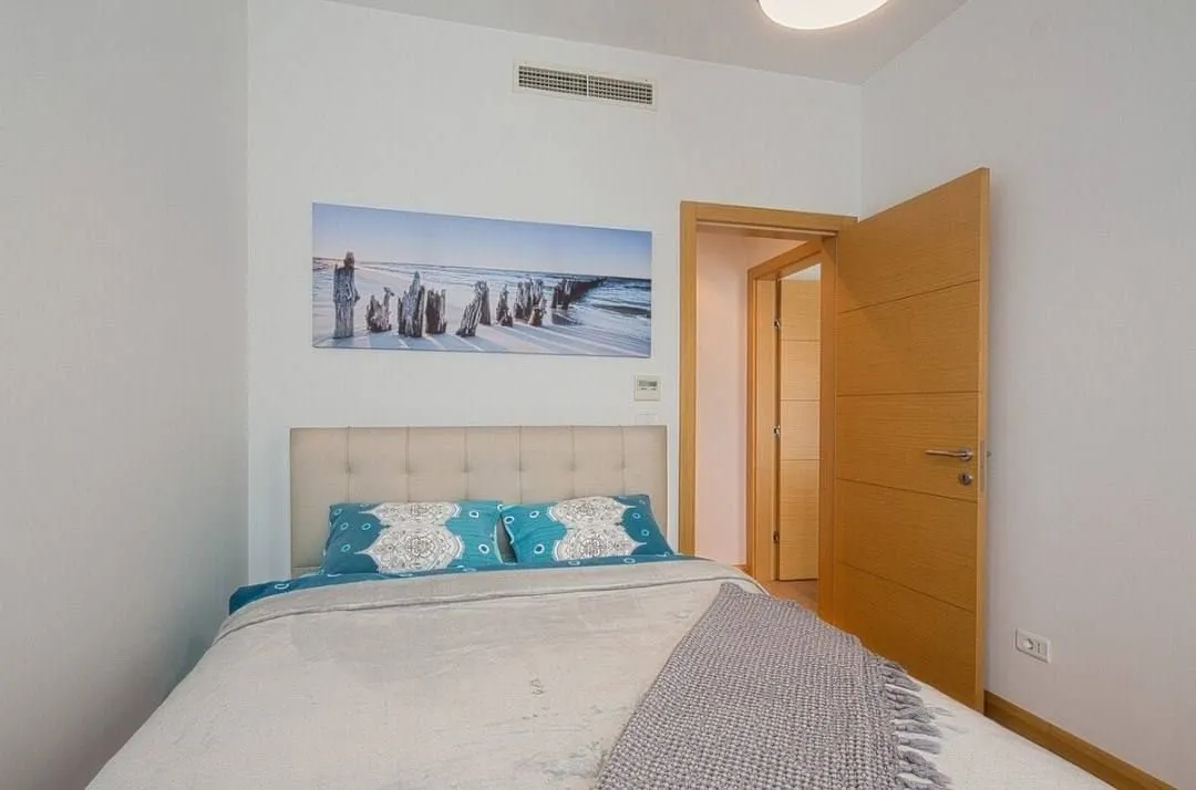 Prodaja, dvosoban stan, 77m², Budva, Crna Gora