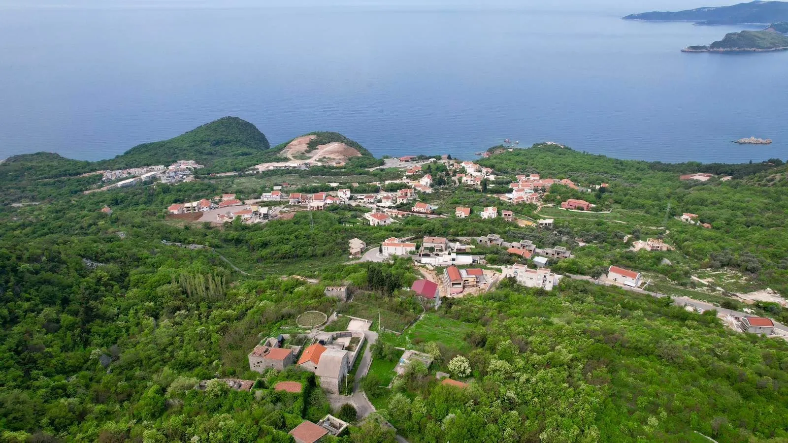 Prodaja, plac, 1640m², Blizikuće, Budva
