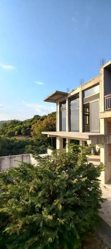 Izdavanje, kuća, 40m², Dobra Voda, Budva