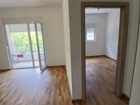 Sale, apartment, 46m², Bečići, Budva - image 2
