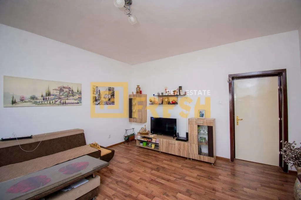 Rent, two bedroom apartment, 94m², Centar, Podgorica