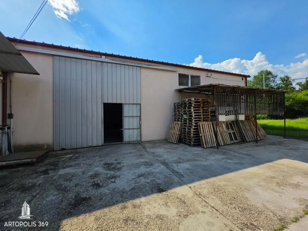Sale, office space, 447m², Obrenovac, Beograd