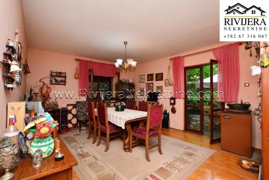 Prodaja, kuća, 140m², Centar, Herceg Novi