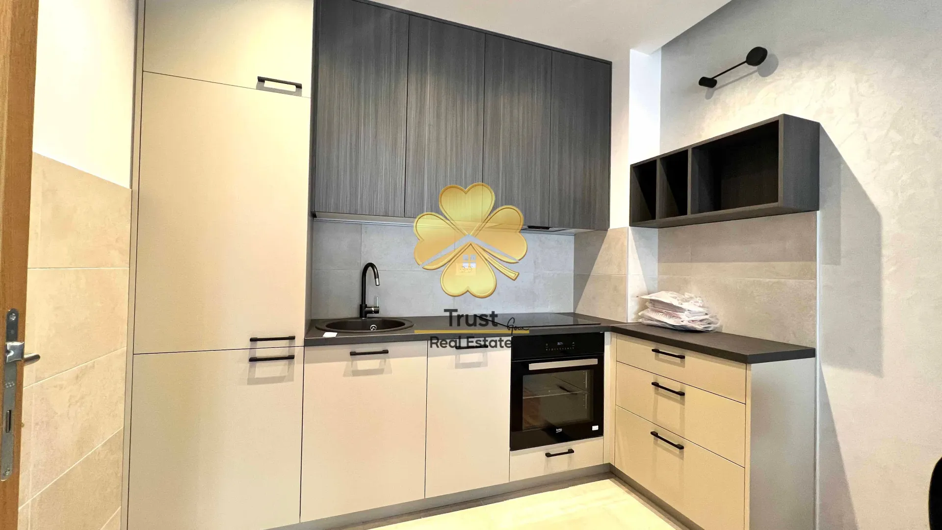 Rent, one bedroom apartment, 50m², Stari Aerodrom, Podgorica
