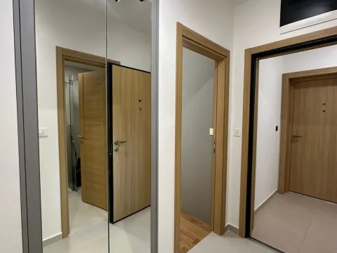 Rent, two bedroom apartment, 53m², City Kvart, Podgorica - image 8