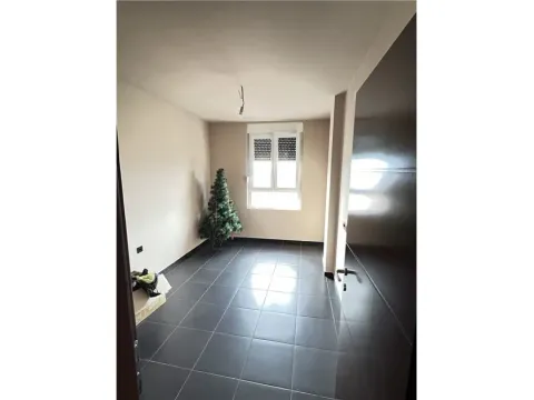 Prodaja, stan, 110m², Durlan, Niš - image 2