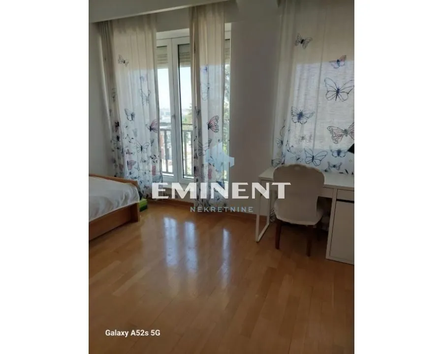 Rent, apartment, 165m², Savski Venac, Beograd