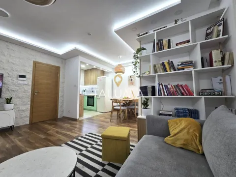 Sale, three bedroom apartment, 89m², Centar, Podgorica - image 3