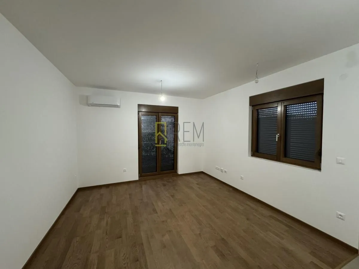 Prodaja, jednosoban stan, 43m², Vezirov Most, Podgorica