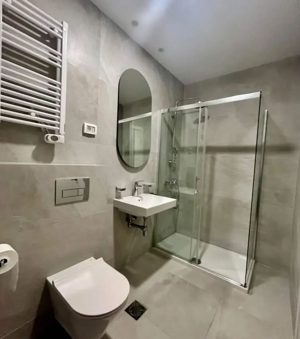 Prodaja, jednosoban stan, 43m², Central Point, Podgorica