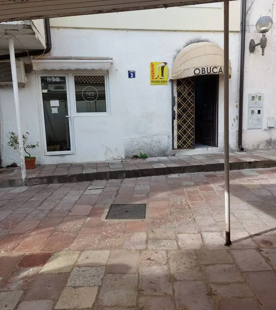 Sale, office space, 37m², Herceg Novi, Crna Gora