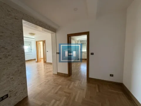 Prodaja, dvosoban stan, 99m², Vašarište, Jagodina - image 15