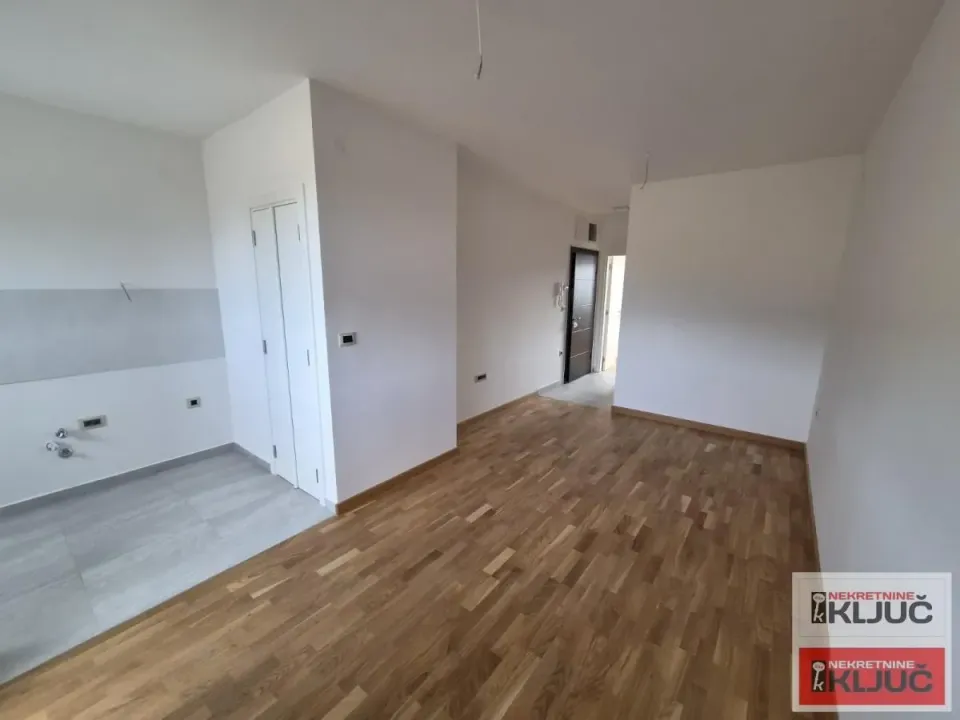 Prodaja, jednosoban stan, 39m², Petrovaradin, Novi Sad