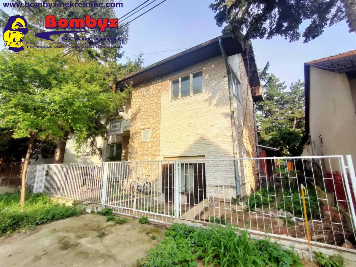 Prodaja, kuća, 241m², Sremska Kamenica, Petrovaradin