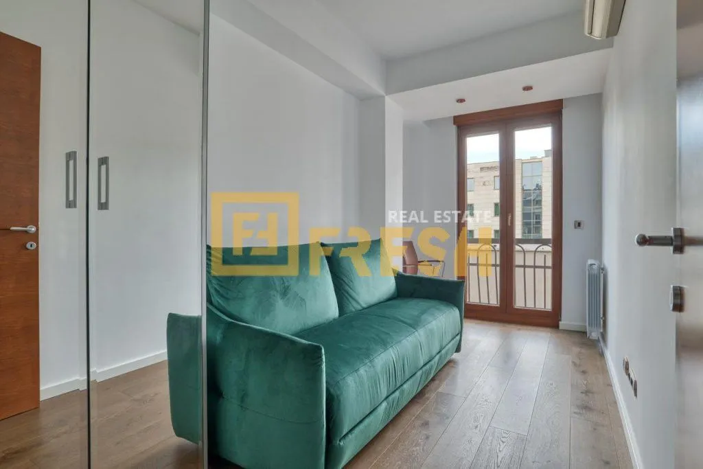 Rent, two bedroom apartment, 90m², Centar, Podgorica