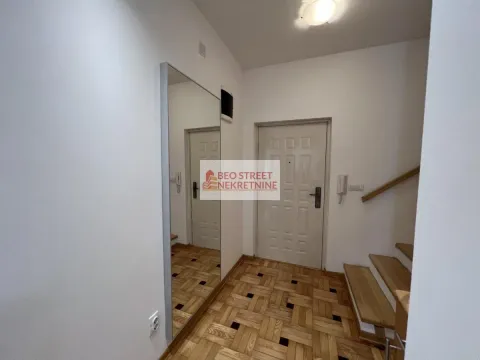 Izdavanje, stan, 135m², Vračar Hram, Vračar Sve Podlokacije - image 11