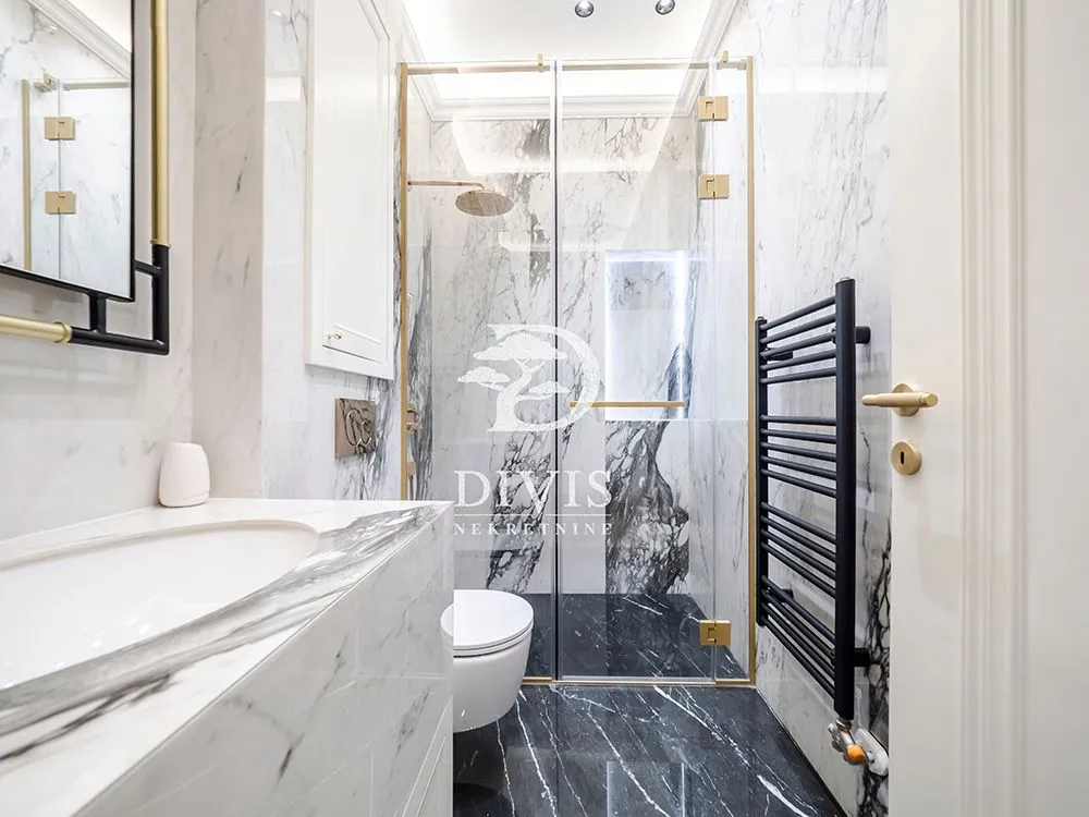 Rent, four bedroom apartment, 100m², Cvetni Trg, Vračar Sve Podlokacije
