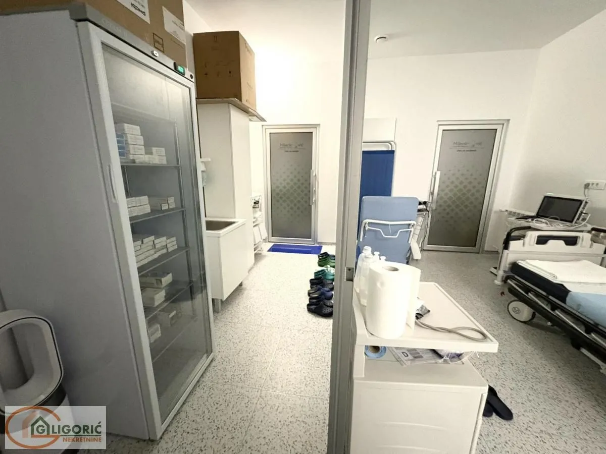 Sale, office space, 143m², Vračar Hram, Vračar Sve Podlokacije