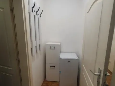 Rent, studio apartment, 27m², Sajmište, Novi Sad - image 11