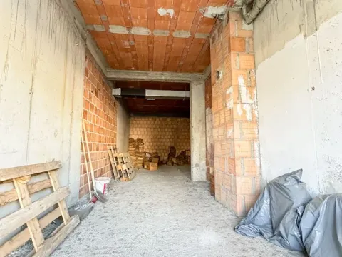 Sale, office space, 86m², Preko Morače, Podgorica - image 2