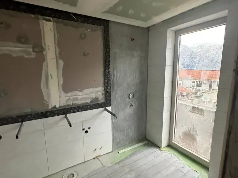 Prodaja, kuća, 516m², Prčanj, Kotor - image 8