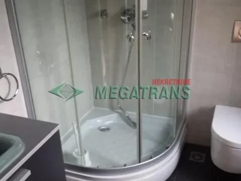 Izdavanje, kuća, 300m², Savski Venac, Beograd - image 20