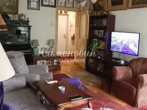 Sale, two bedroom apartment, 61m², Zemun Centar, Zemun Sve Podlokacije - image 7