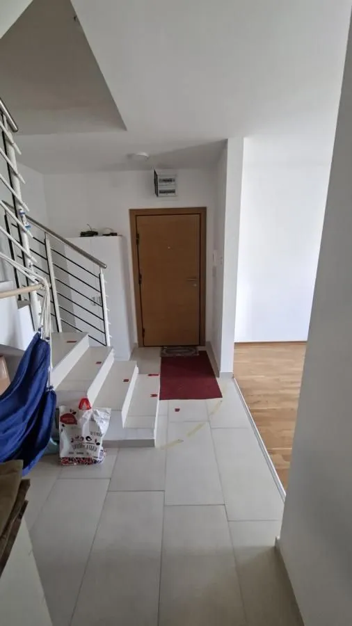 Prodaja, trosoban stan, 74m², Podbara, Novi Sad Sve Podlokacije